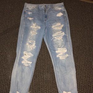 American eagle mom Jean
